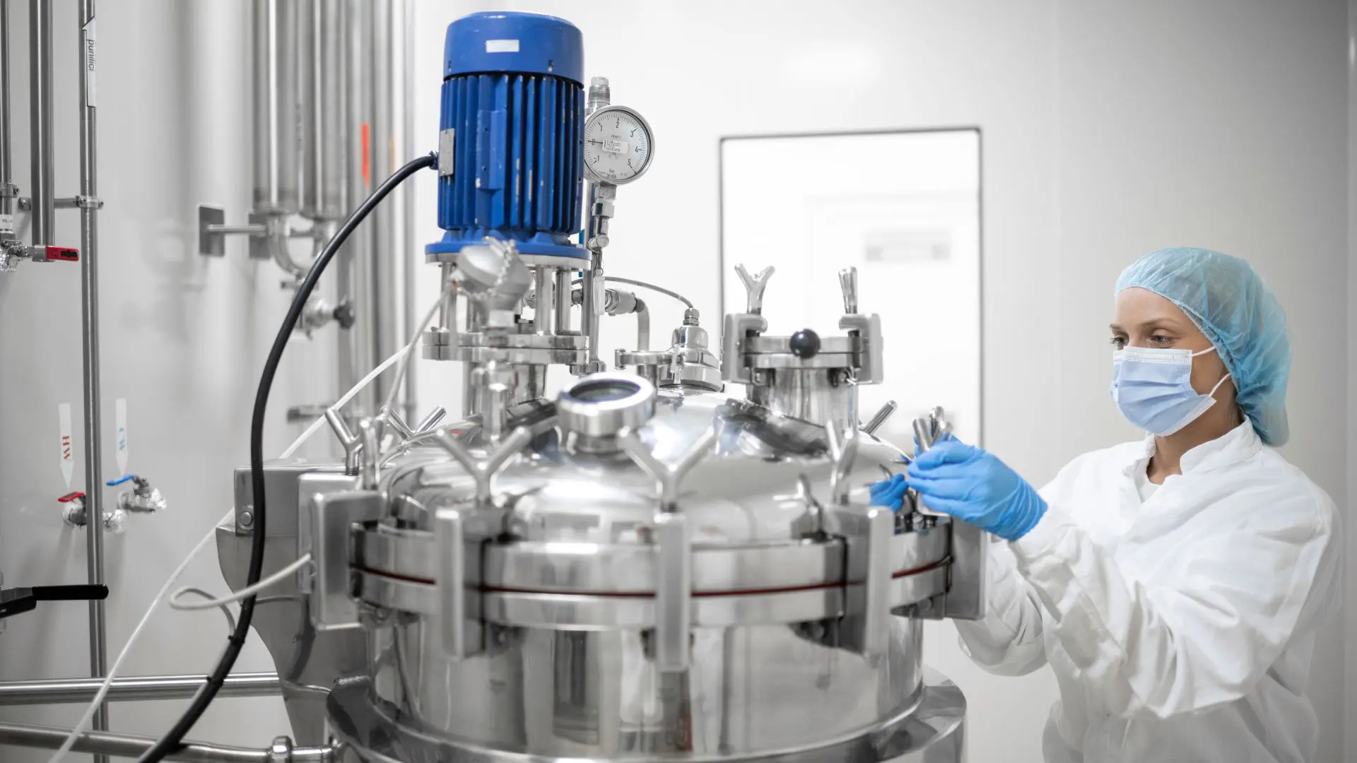 Batch Mixing Systems for Volume Failures - Lodige Process Technology
